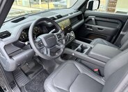 Land Rover Defender SUV 3,0 l 257 kw