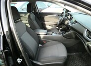Opel Insignia 11