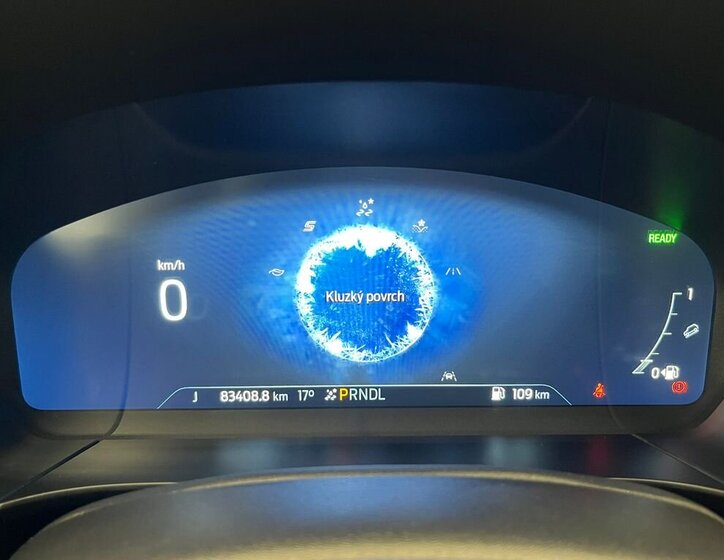 Ford Kuga SUV / Terénní 2,5 l 140 kw