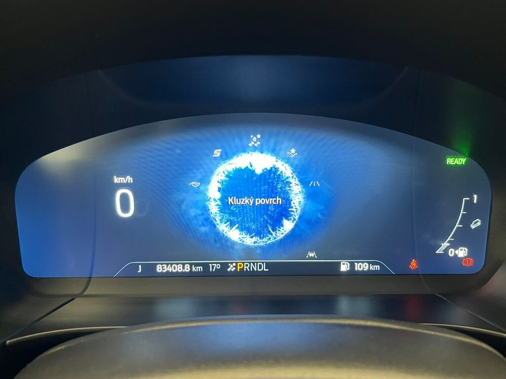 Ford Kuga SUV / Terénní 2,5 l 140 kw