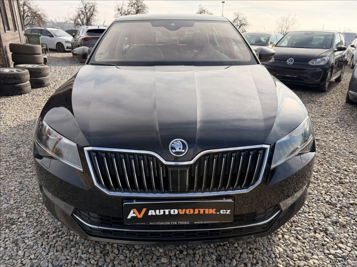 Škoda Superb