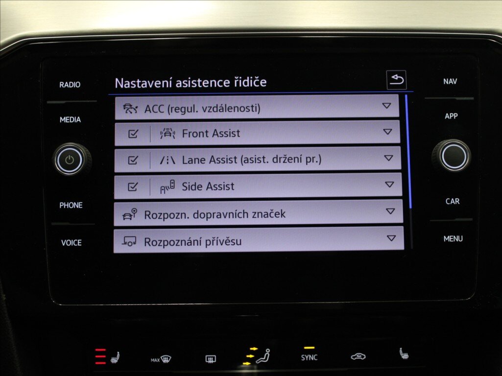 Volkswagen Passat Sedan 2,0 l 110 kw