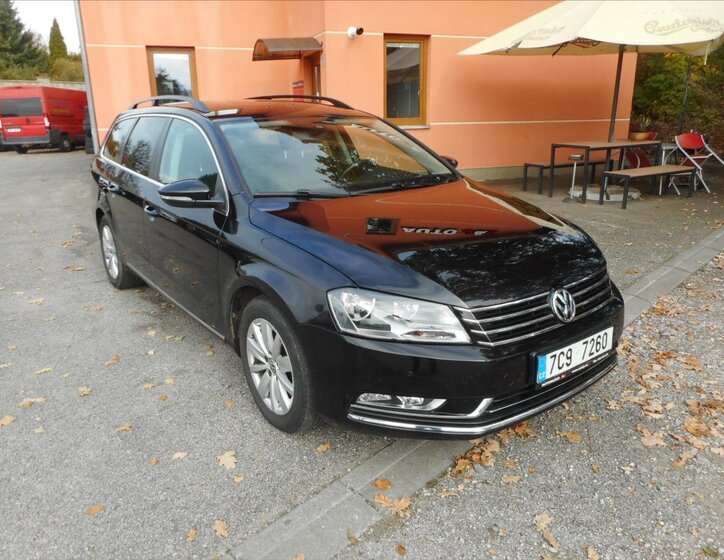 Volkswagen Passat Kombi 2,0 l 125 kw