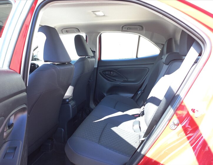 Toyota Yaris Cross CUV / Crossover 1,5 l 68 kw