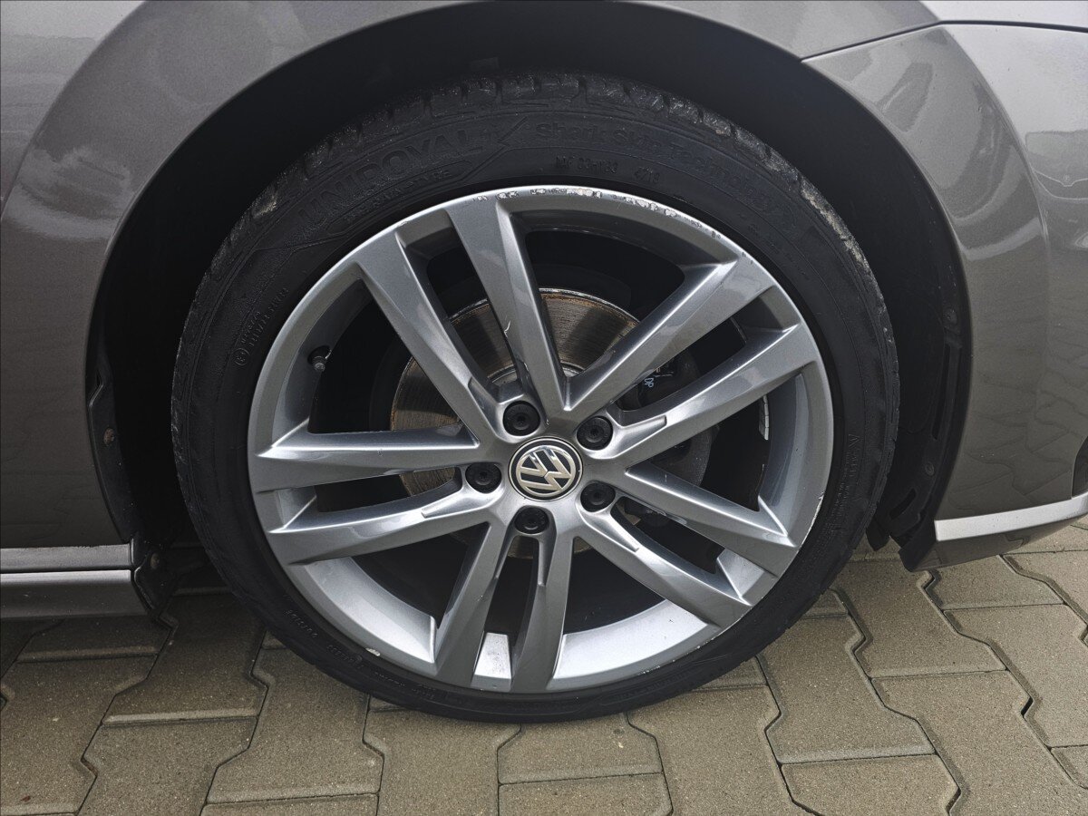 Volkswagen Golf Sportsvan Kombi 1,4 l 110 kw