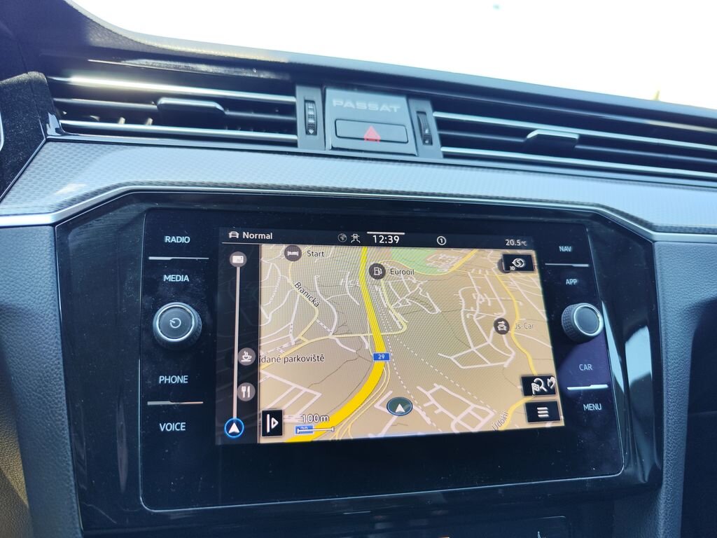 Volkswagen Passat Kombi 2,0 l 147 kw