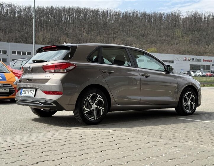 Hyundai i30 Hatchback 1,5 l 81 kw