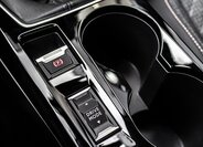 Peugeot 208 Hatchback 1,2 l 81 kw