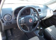 Fiat Sedici Hatchback 1,6 l 88 kw