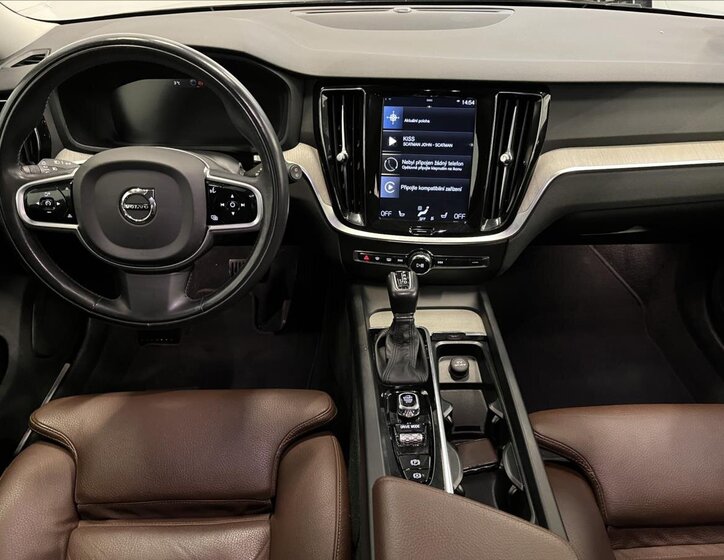 Volvo V60 Kombi 2,0 l 184 kw