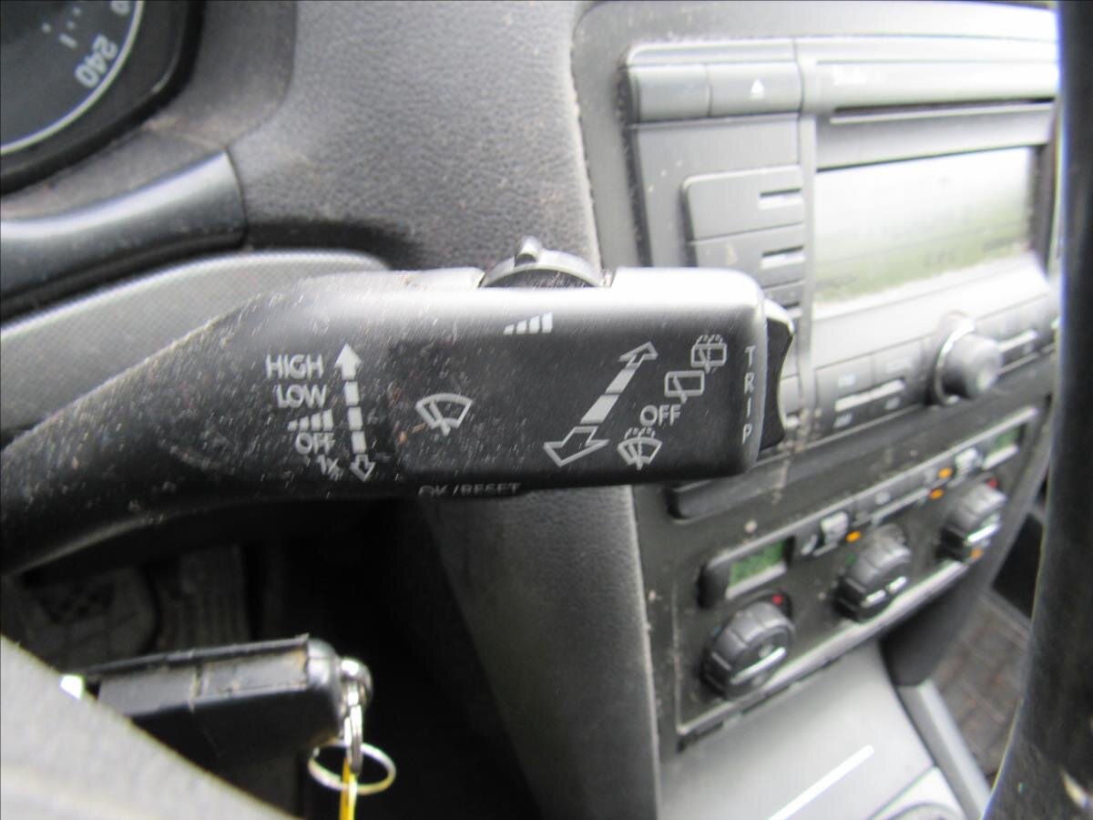 Škoda Octavia Sedan / Limuzína 1,6 l 85 kw