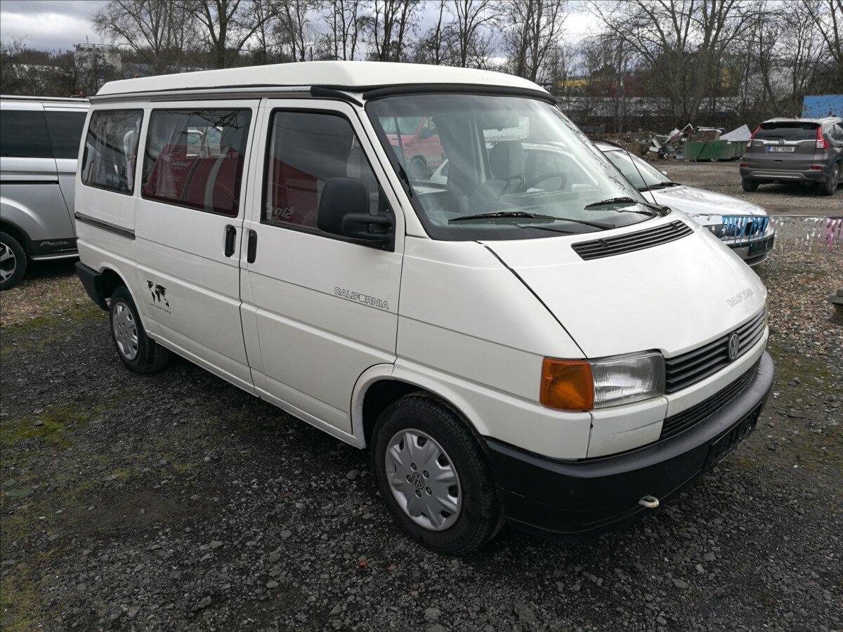 Volkswagen Ostatní Ostatní 2,4 l 57 kw