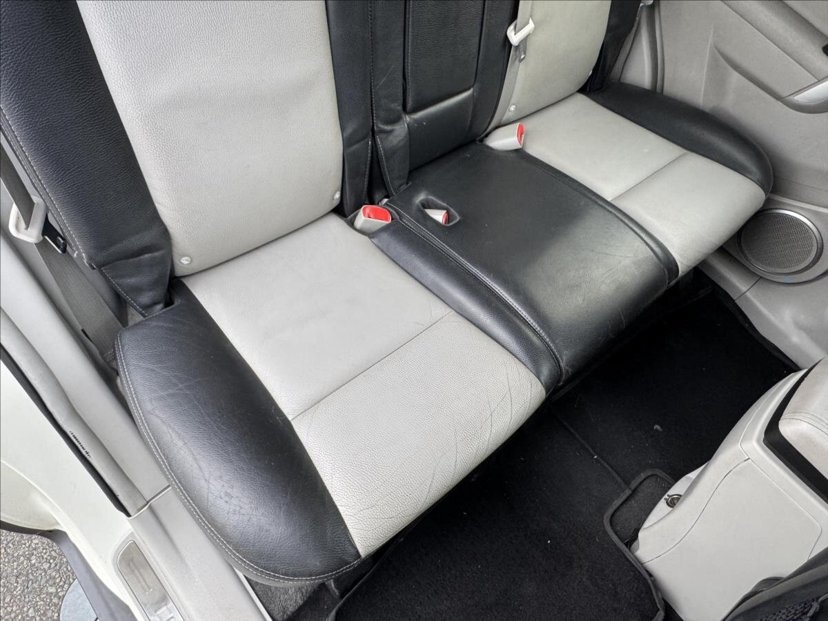 Chevrolet Captiva SUV 2,2 l 135 kw