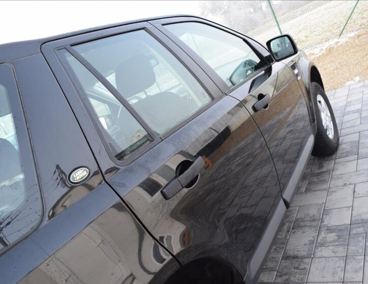 Land Rover Freelander 10