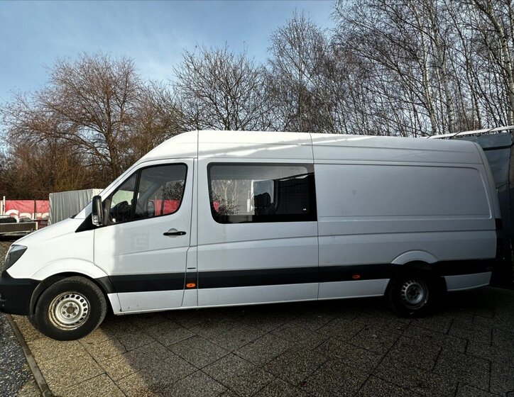 Mercedes-Benz Sprinter Skříň 2,1 l 120 kw