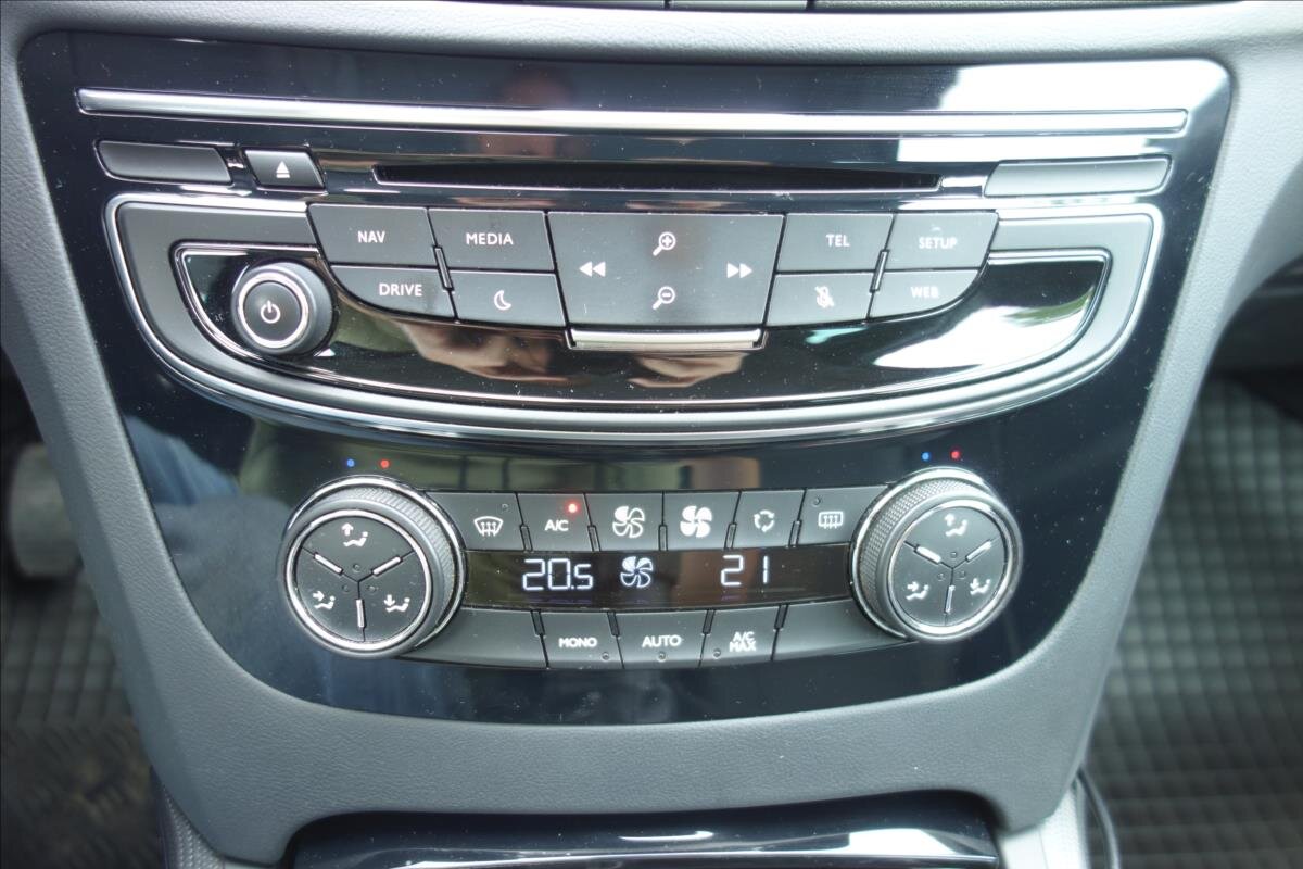 Peugeot 508 Kombi 2,0 l 110 kw