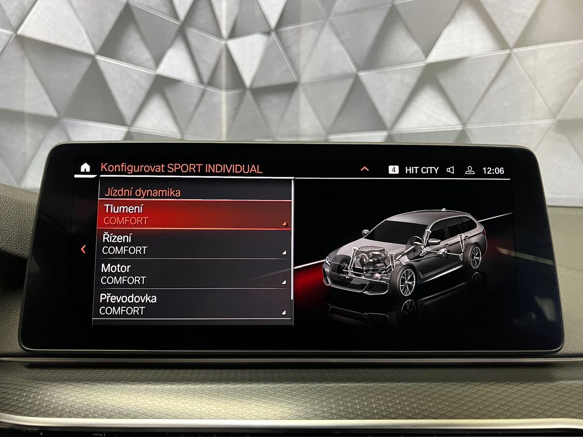 BMW Řada 5 Kombi 3,0 l 210 kw