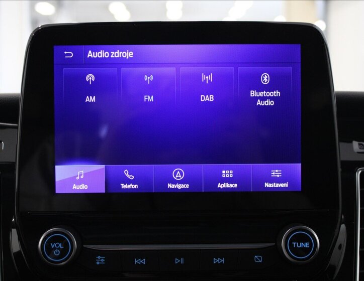 Ford Tourneo Custom MPV 2,0 l 125 kw