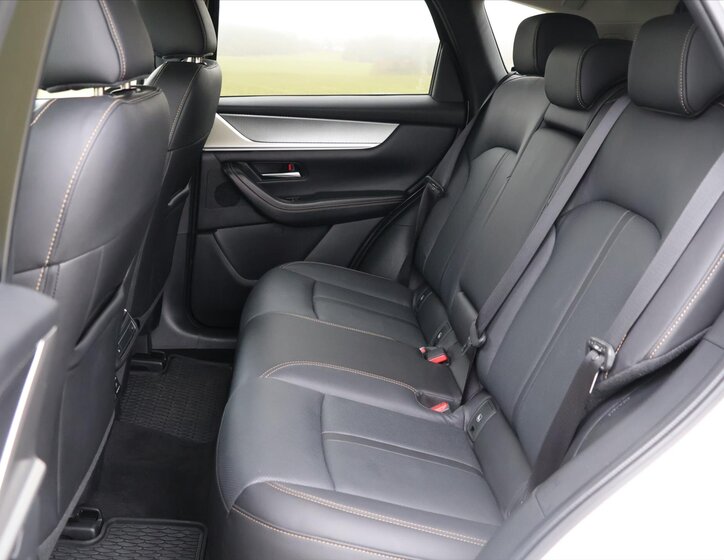 Mazda CX-60 SUV / Terénní 3,3 l 187 kw