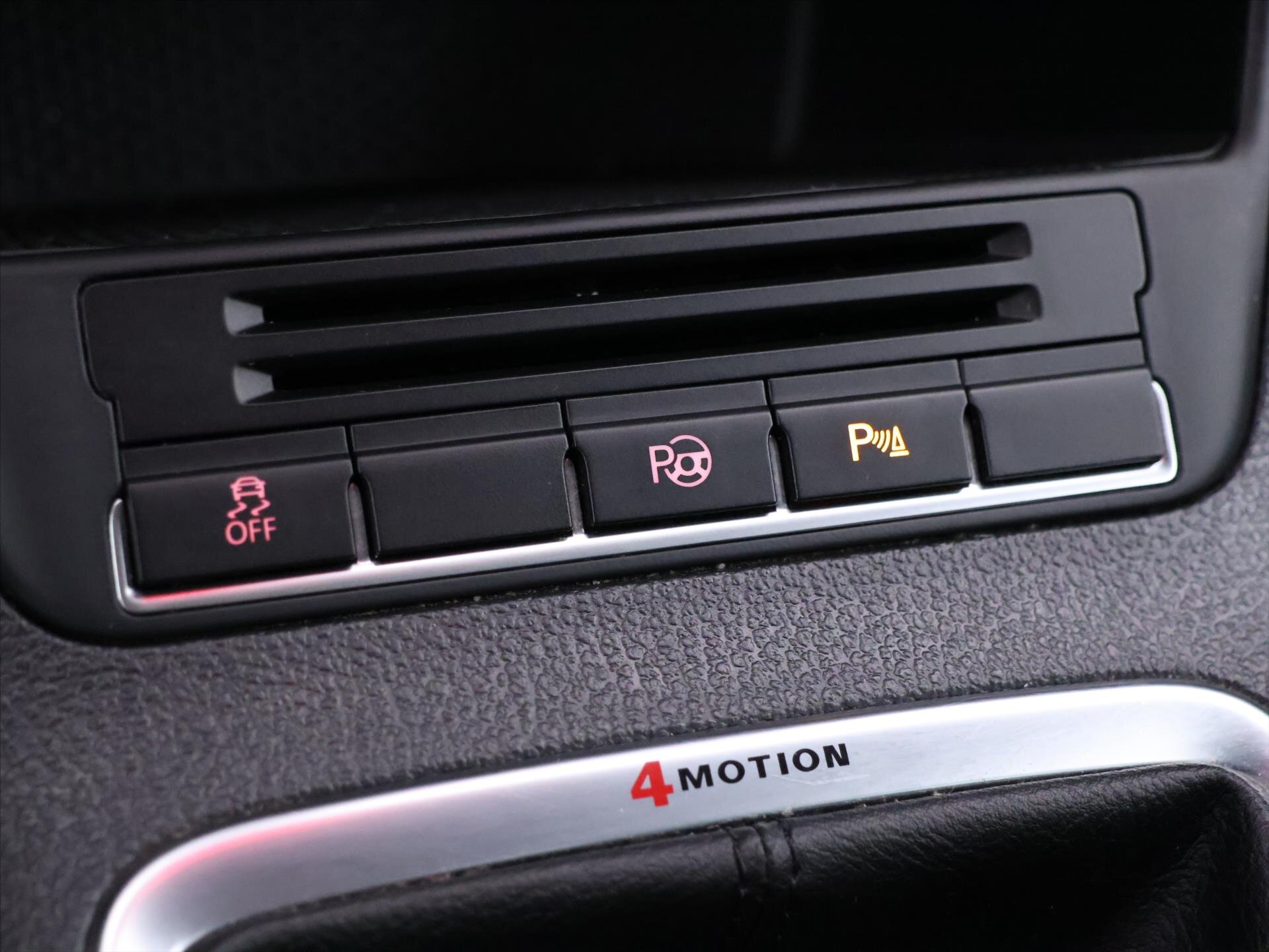 Volkswagen Tiguan SUV 2,0 l 103 kw