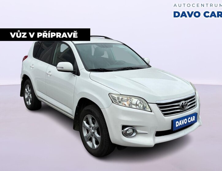 Toyota RAV4 SUV / Terénní 2,0 l 116 kw