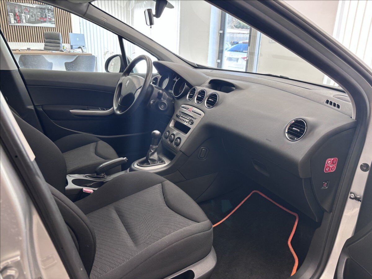 Peugeot 308 Kombi 1,6 l 88 kw