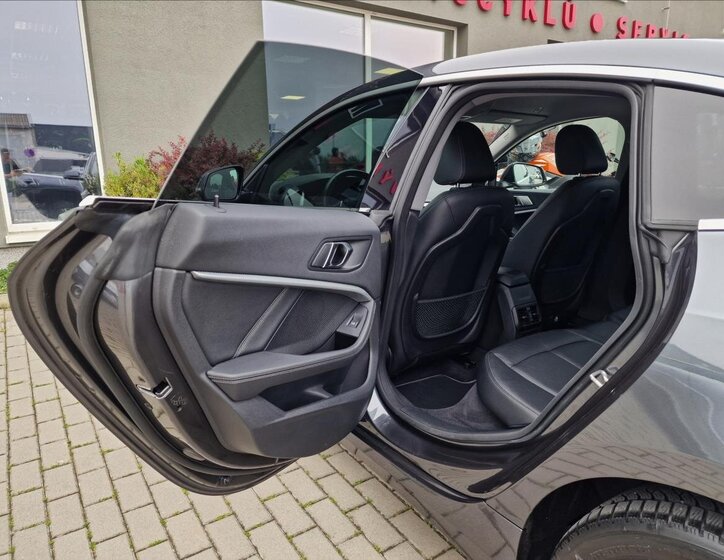BMW Řada 2 Sedan 2,0 l 110 kw