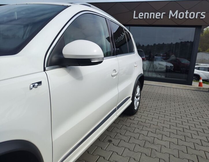 Volkswagen Tiguan SUV / Terénní 2,0 l 125 kw