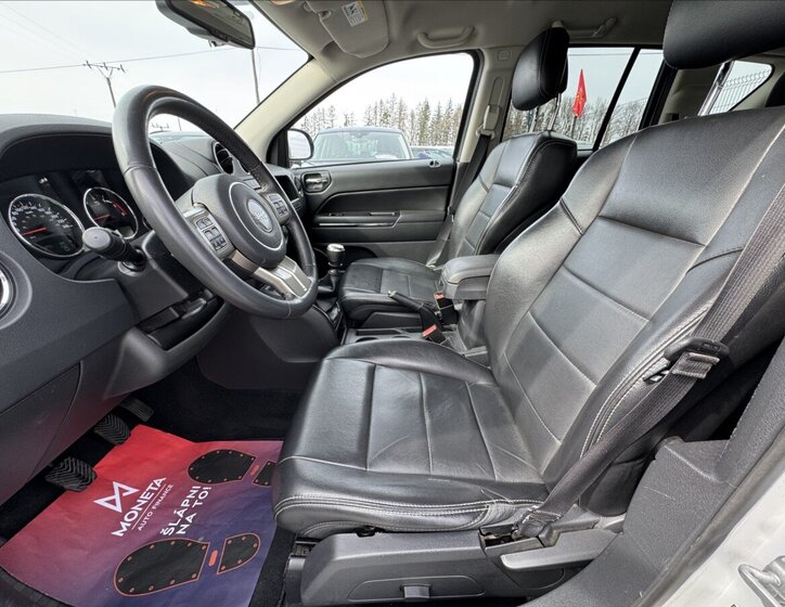 Jeep Compass SUV / Terénní 2,1 l 100 kw