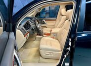 Toyota Land Cruiser 11