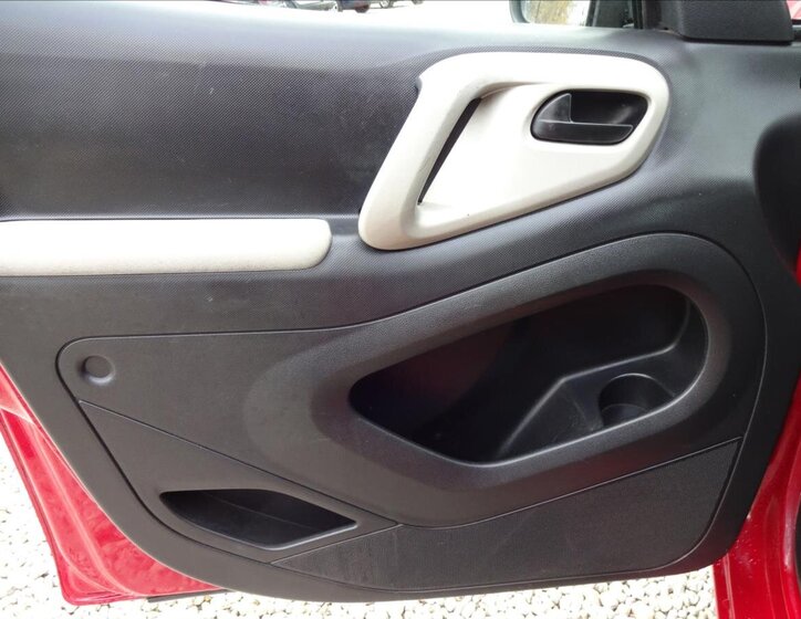 Peugeot Partner Tepee Kombi 1,6 l 55 kw