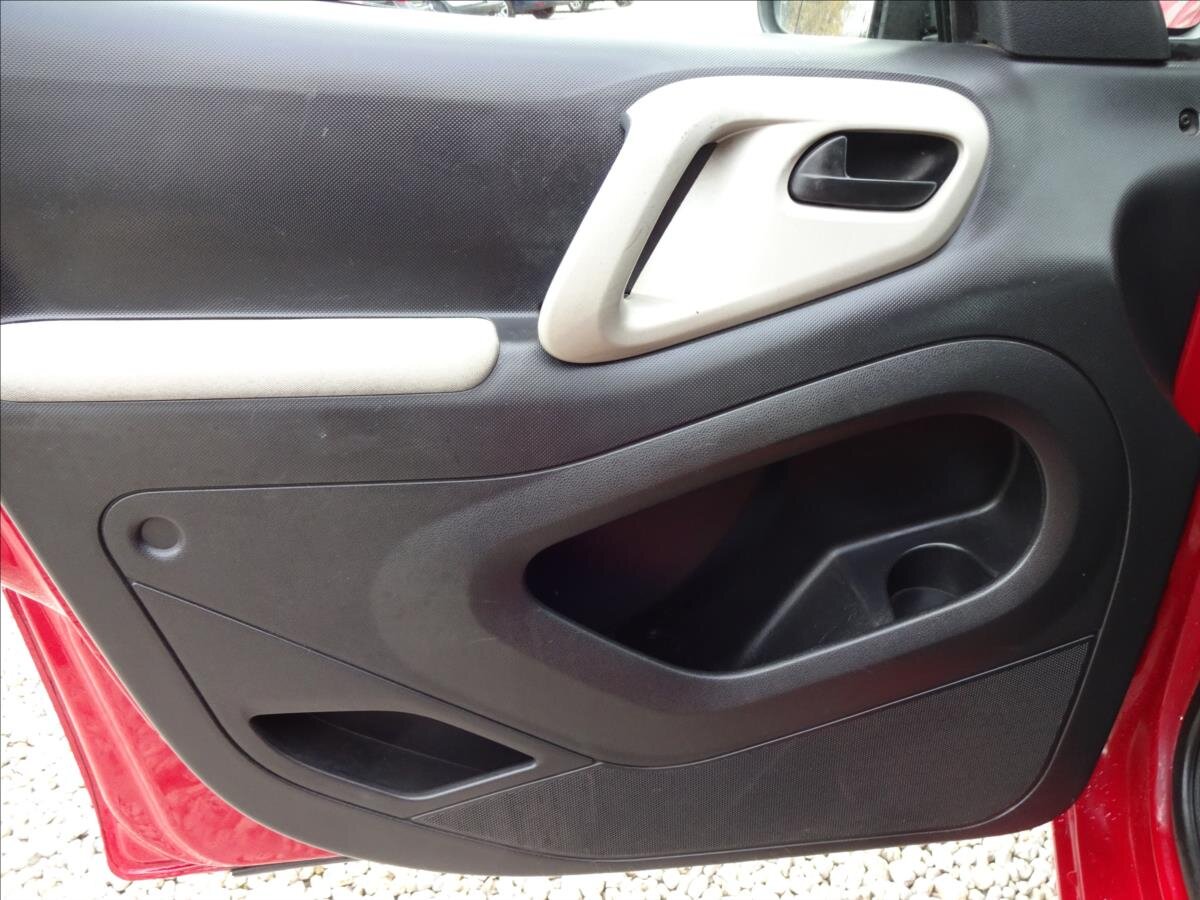 Peugeot Partner Tepee Kombi 1,6 l 55 kw