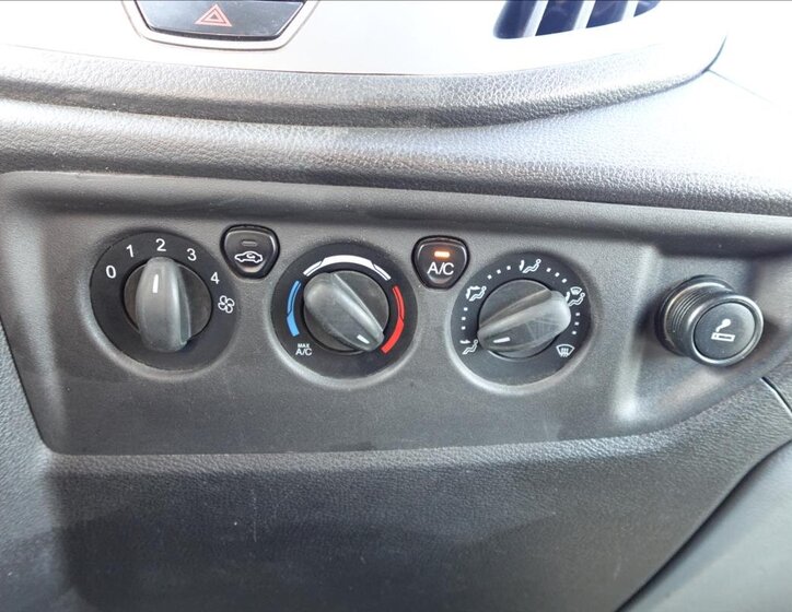 Ford Transit Ostatní 2,2 l 74 kw