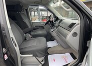 Volkswagen Multivan 21