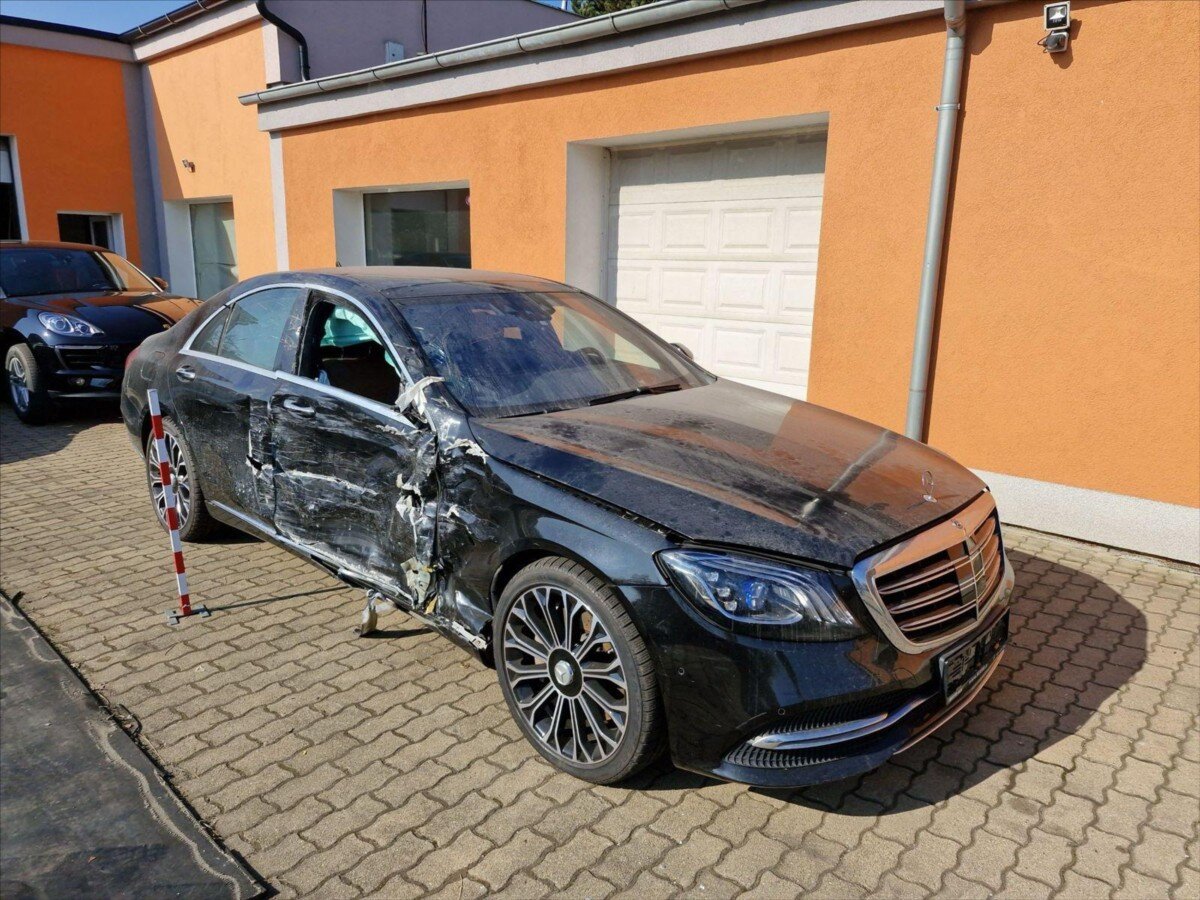 Mercedes-Benz Třídy S Sedan / Limuzína 2,9 l 250 kw