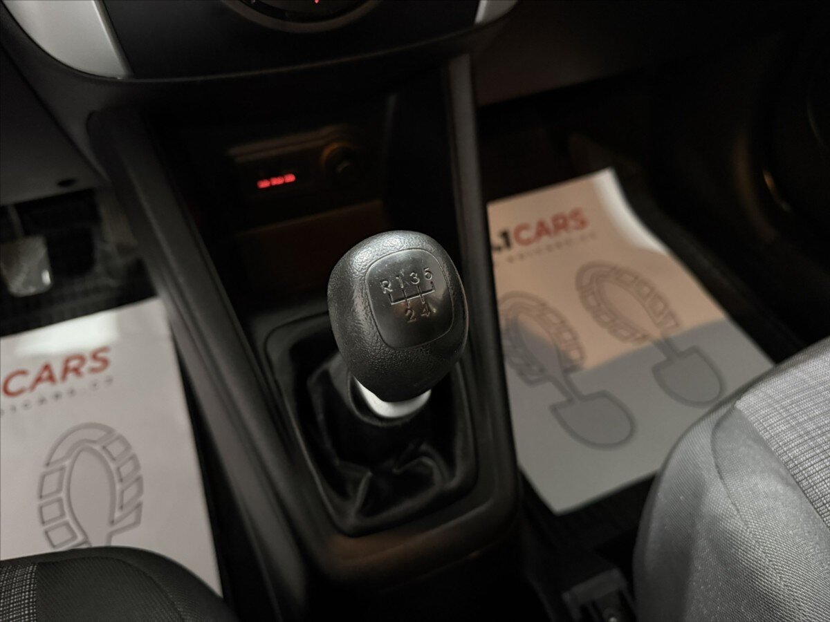 KIA Venga MPV 1,4 l 66 kw