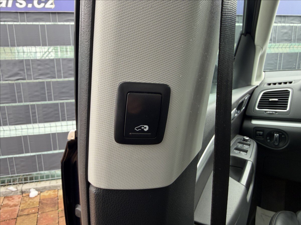 Volkswagen Sharan MPV 2,0 l 130 kw