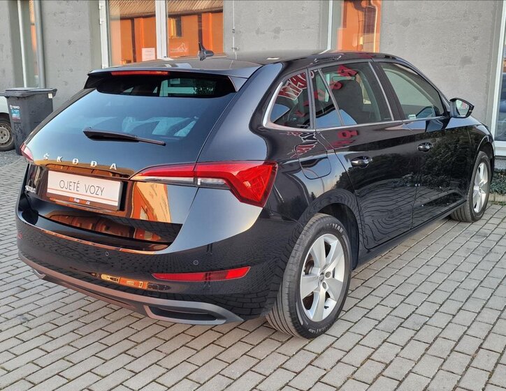 Škoda Scala 10