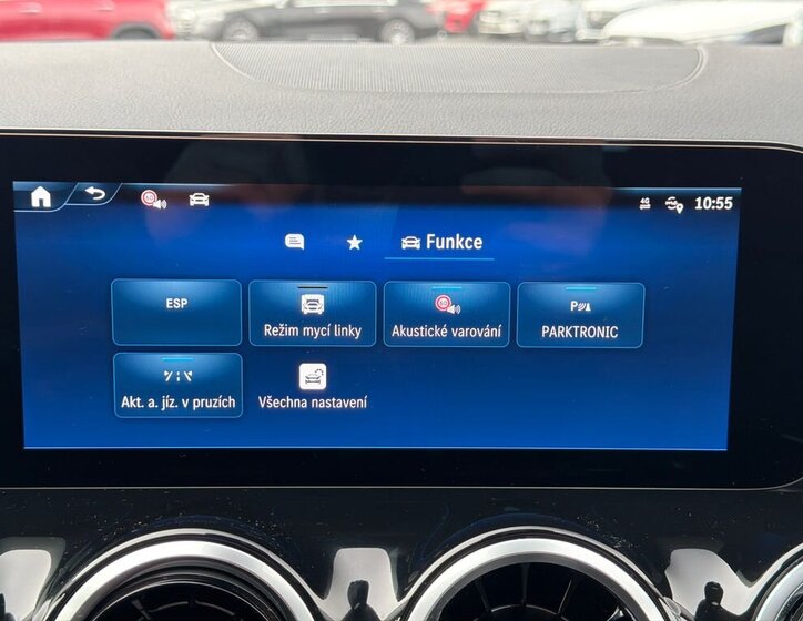 Mercedes-Benz GLA SUV / Terénní 2,0 l 85 kw