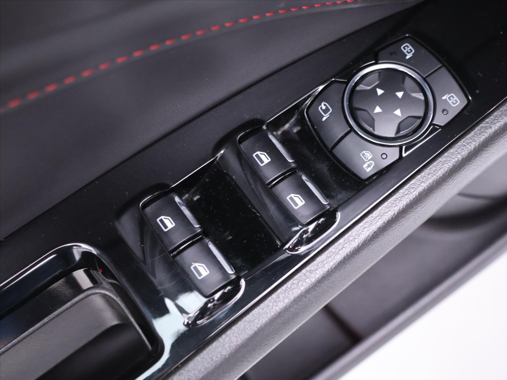 Ford Mondeo Kombi 2,0 l 132 kw