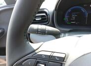 Toyota Yaris Cross 16