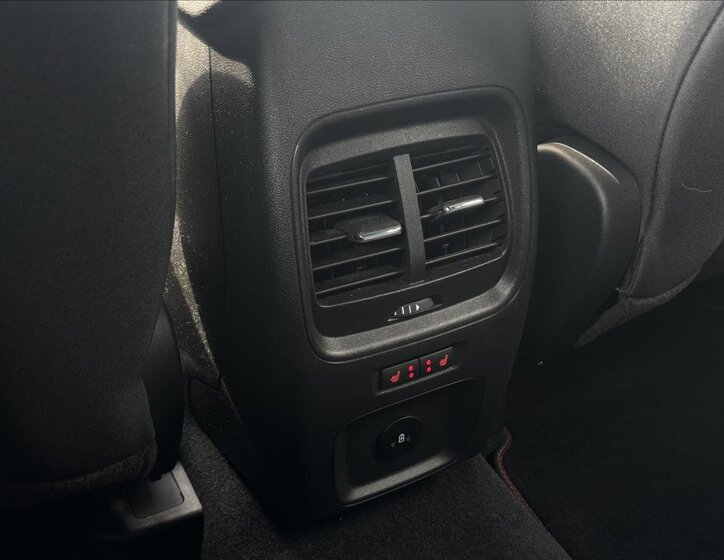 Ford Kuga SUV / Terénní 1,5 l 110 kw