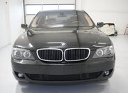 BMW Řada 7 Sedan 6,0 l 327 kw