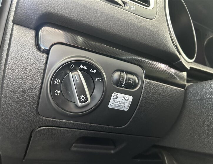 Volkswagen Golf Kombi 2,0 l 103 kw