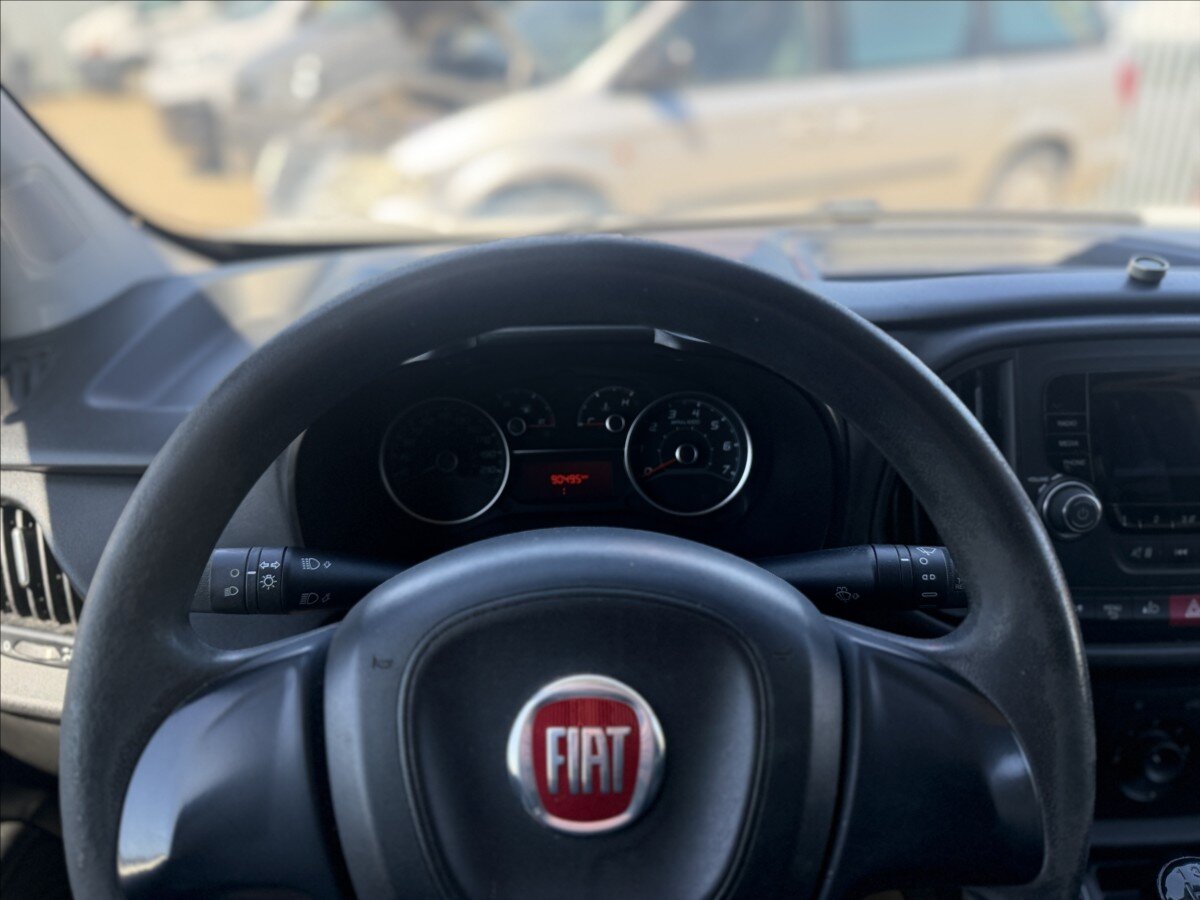 Fiat Dobló Pick-up 1,2 l 70 kw