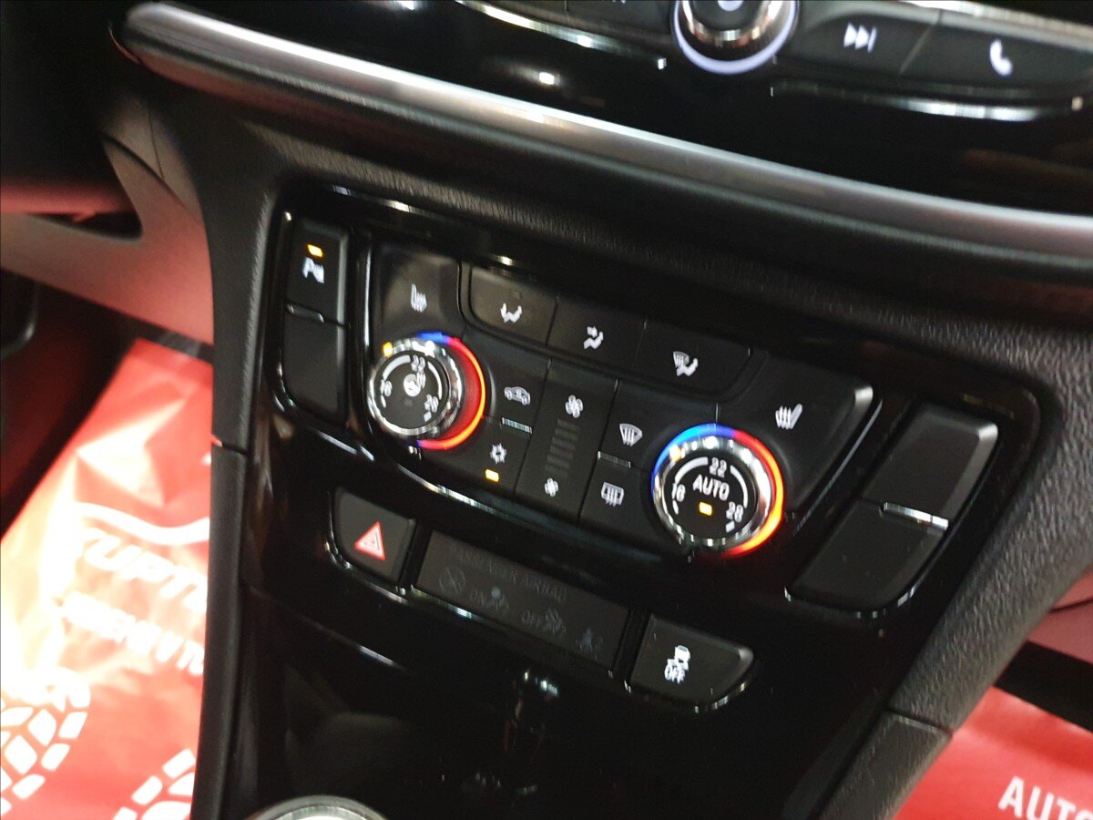 Opel Mokka SUV / Terénní 1,4 l 103 kw