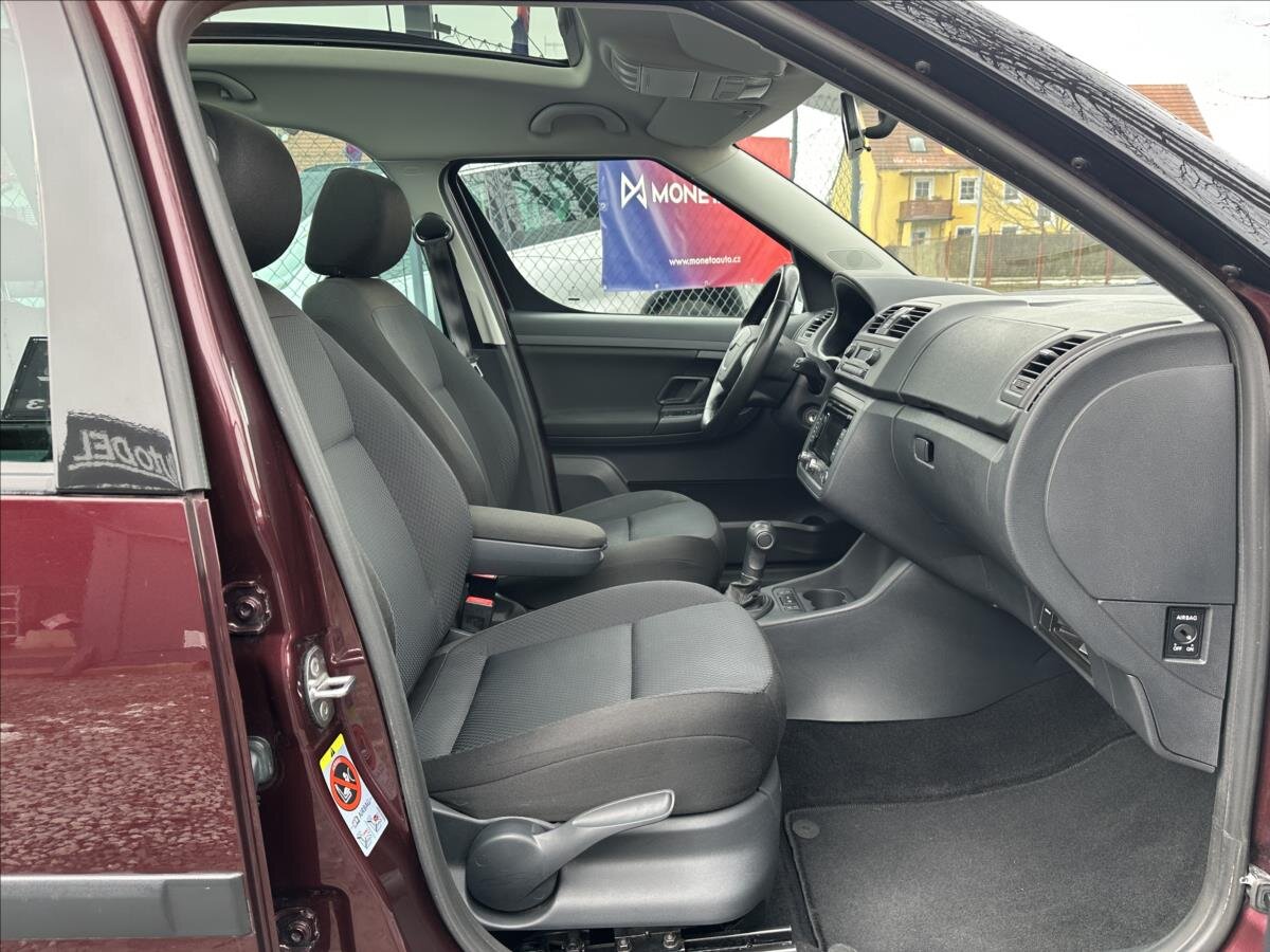 Škoda Roomster Kombi 1,2 l 77 kw