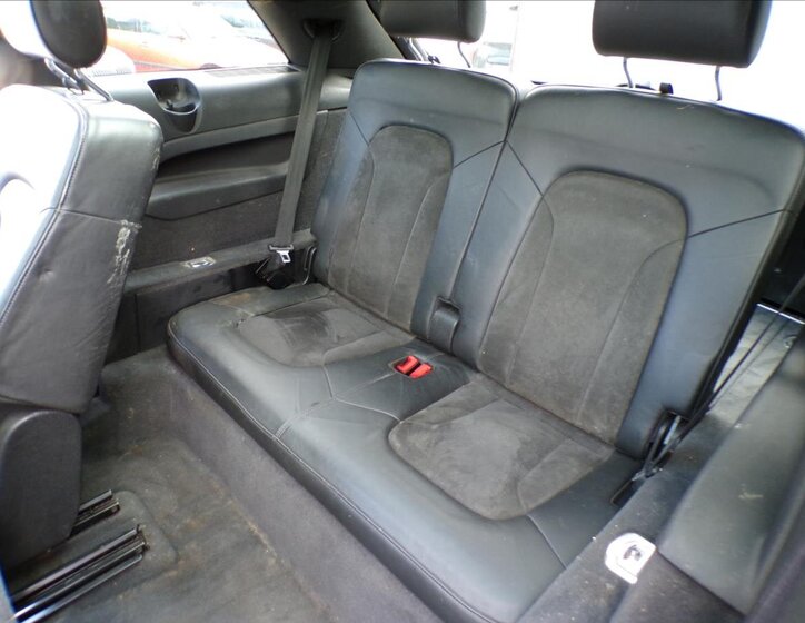 Audi Q7 Kombi 3,0 l 176 kw