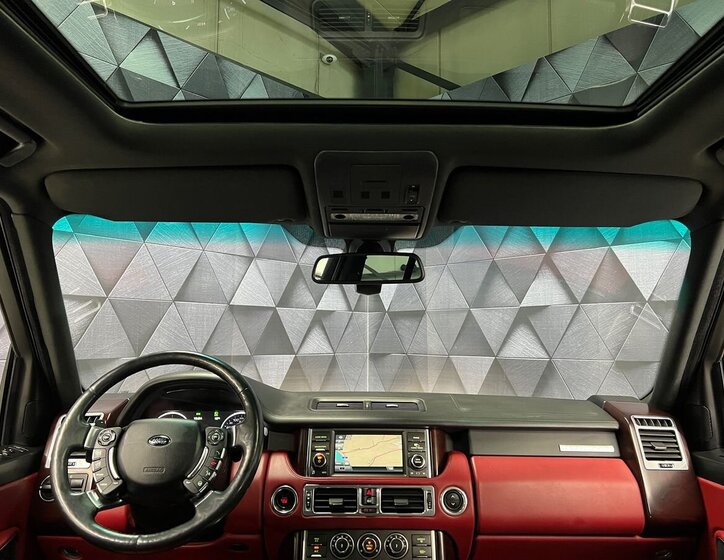 Land Rover Range Rover SUV / Terénní 4,4 l 230 kw