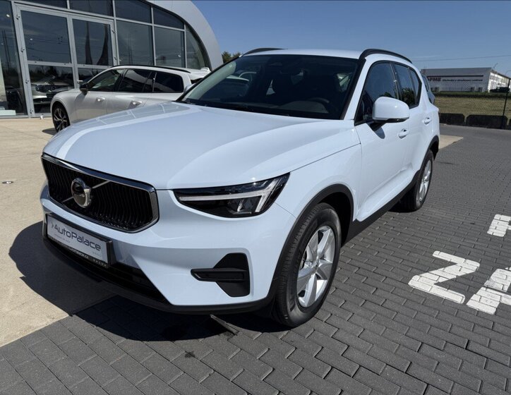Volvo XC40 1